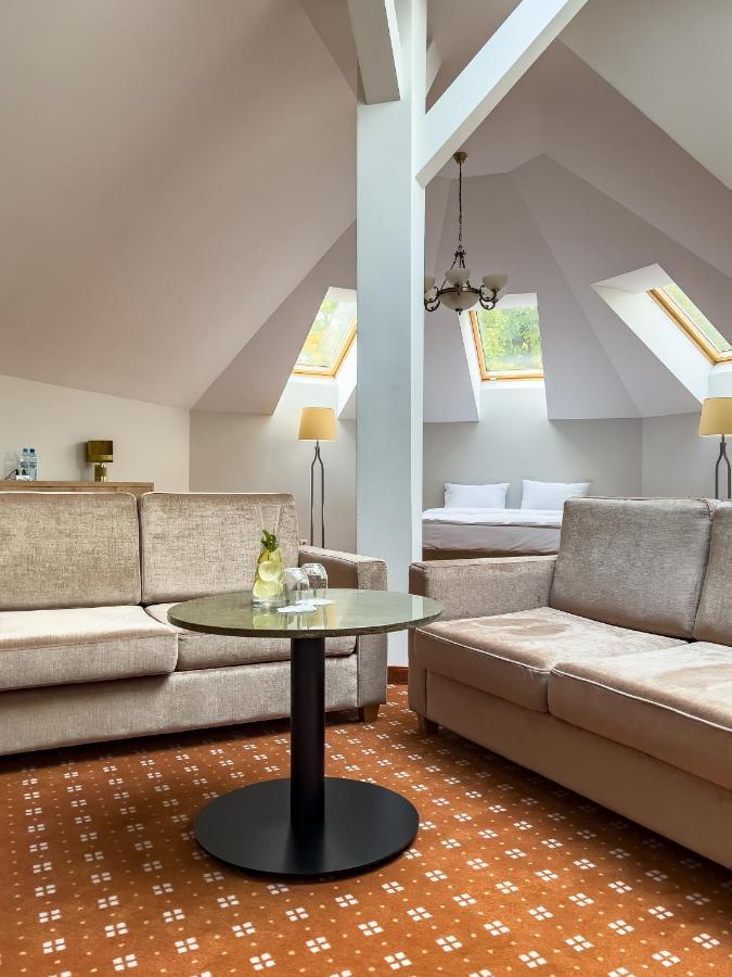 Hotel Malbork - Centrum Konferencyjne Kültér fotó